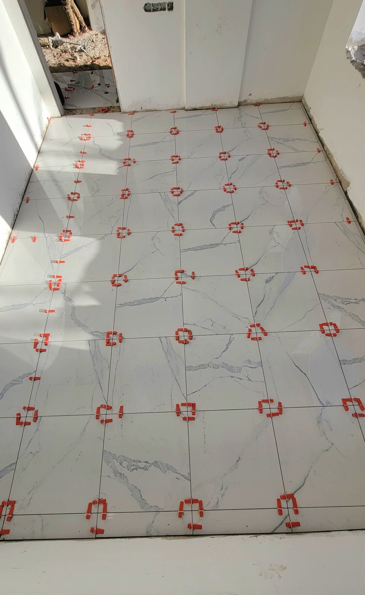 Tile Fixer in Lahore