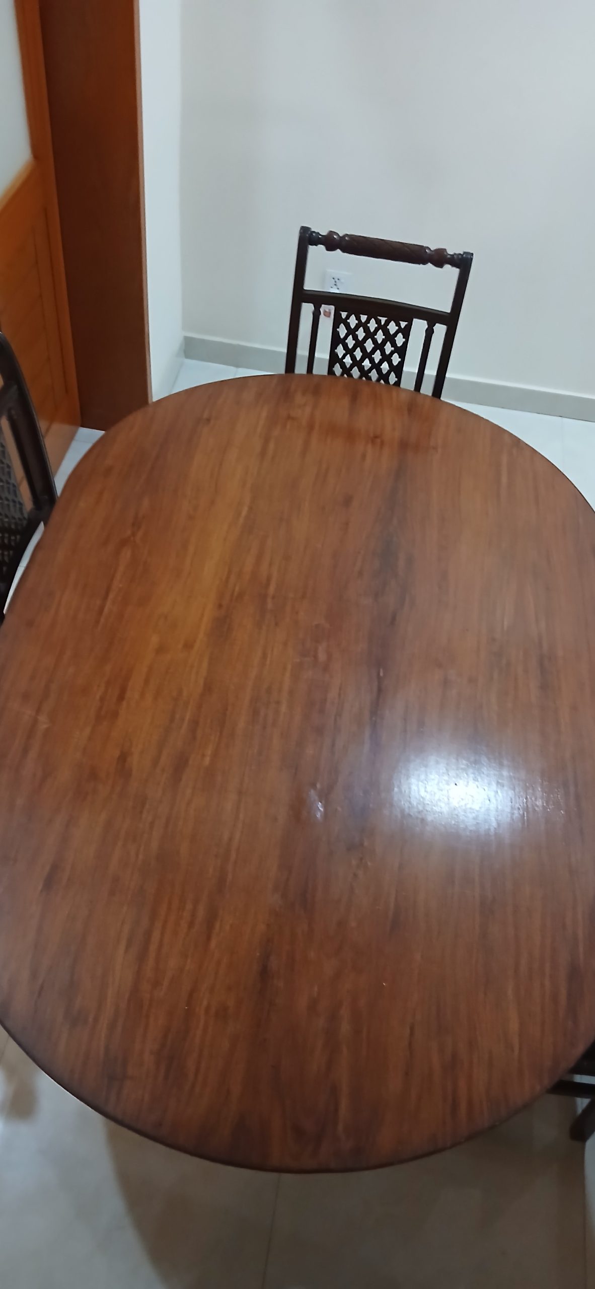 Used Dining table of pure sheesham wood 9.5/10 condition for sale – 6 person seating- Price = 50000