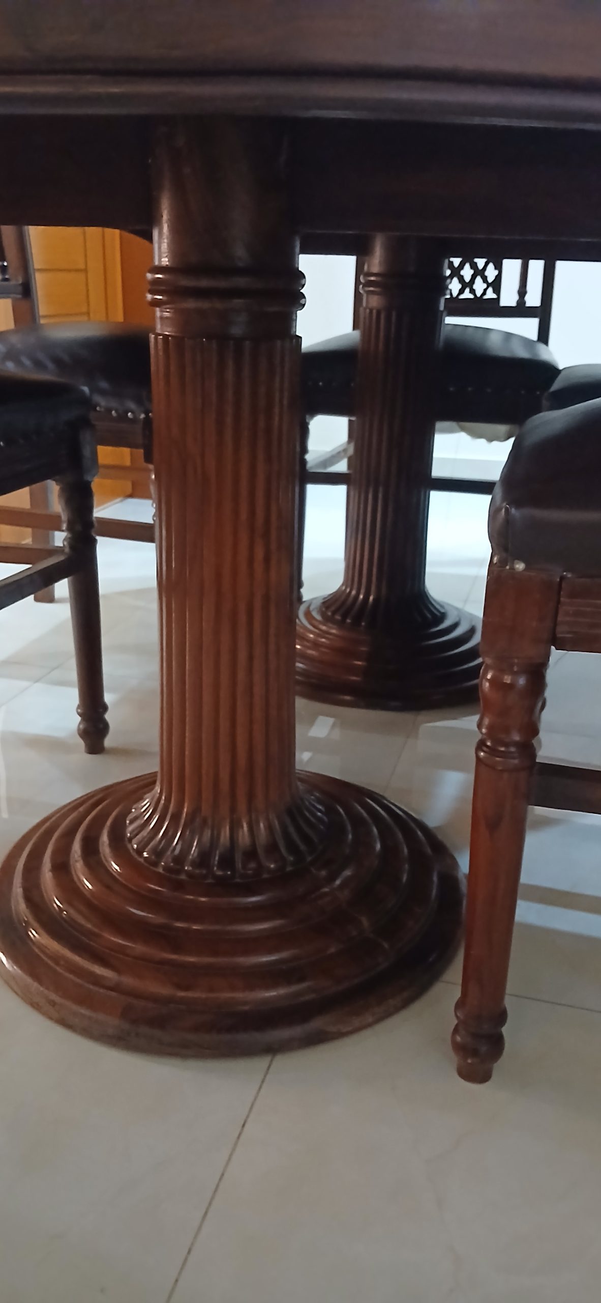 Used Dining table of pure sheesham wood 9.5/10 condition for sale – 6 person seating- Price = 50000