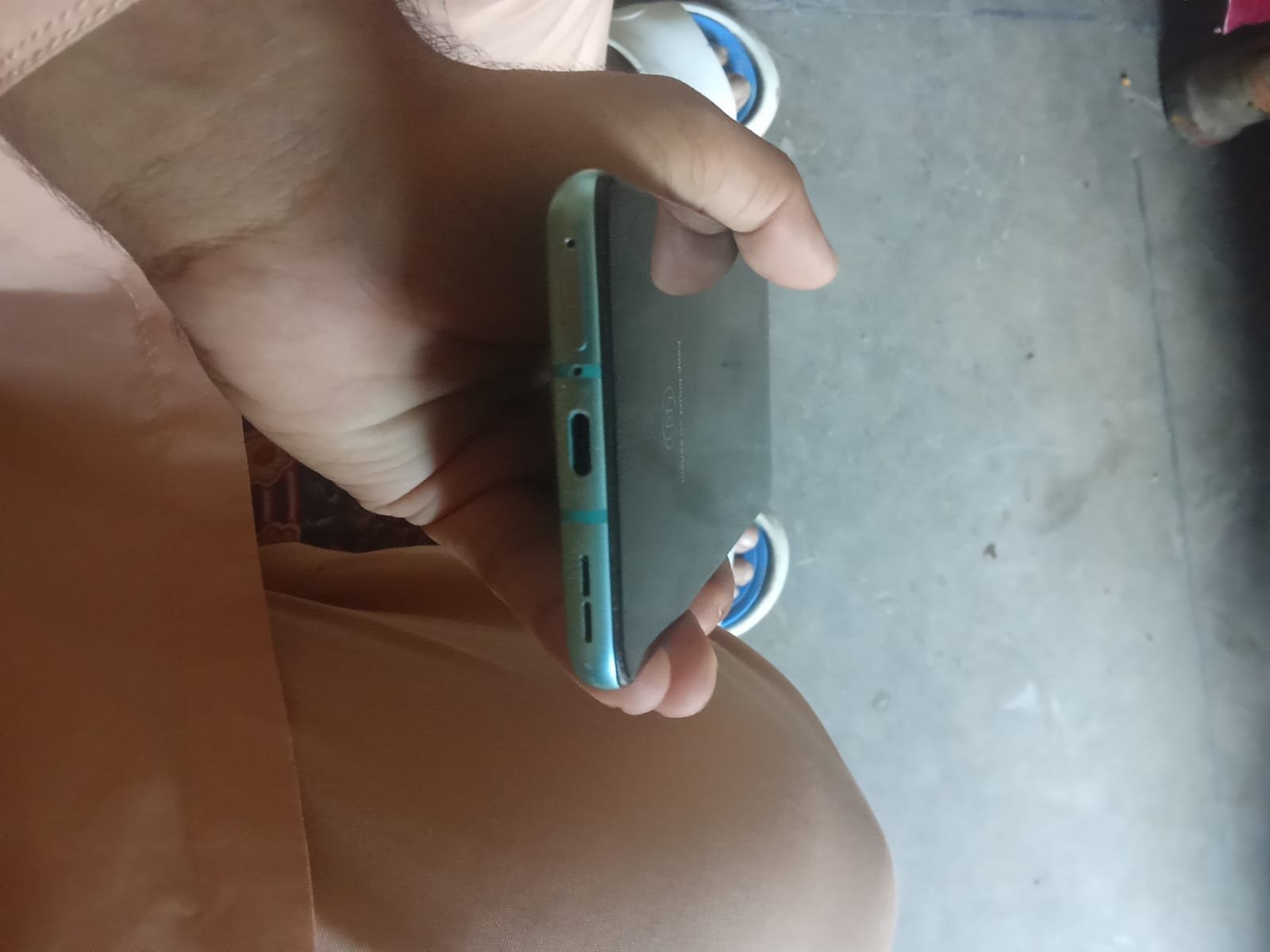 OnePlus 8T – 128B / 8GB RAM – For Sale Selling my OnePlus 8T (128GB) in excellent condition. Powerful Snapdragon 865 processor with 8GB RAM ensures super smooth performance for gaming, multitasking, and daily use