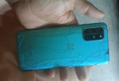OnePlus 8T – 128B / 8GB RAM – For Sale Selling my OnePlus 8T (128GB) in excellent condition. Powerful Snapdragon 865 processor with 8GB RAM ensures super smooth performance for gaming, multitasking, and daily use