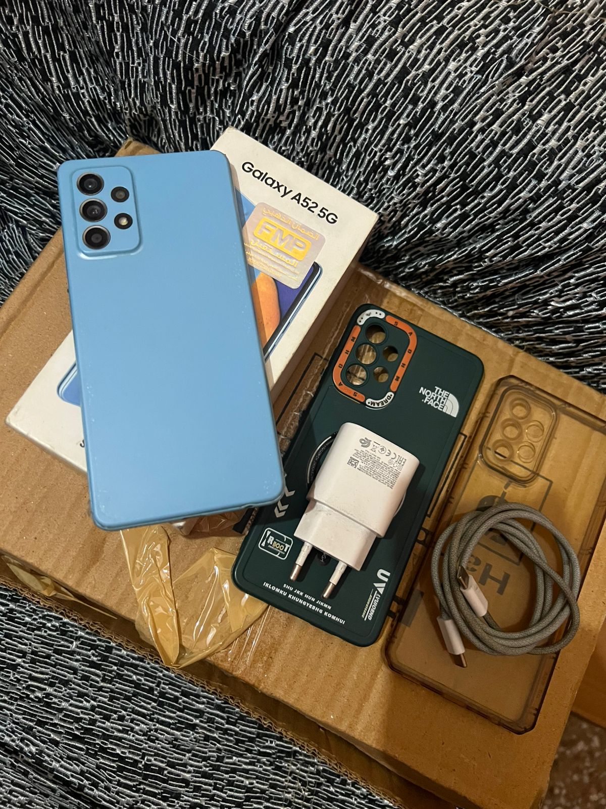 Samsung A52 5G Official Pta Aproved Family Use 8GB/128GB All Oky