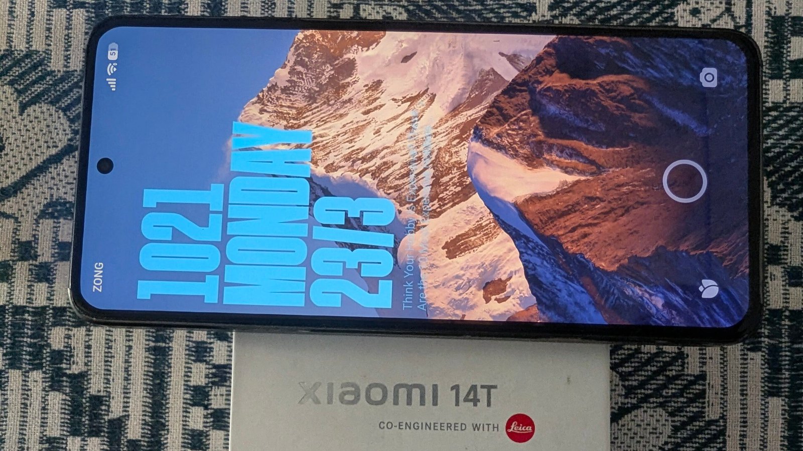 Xiaomi 14t 12+512 (within Warrenty period)