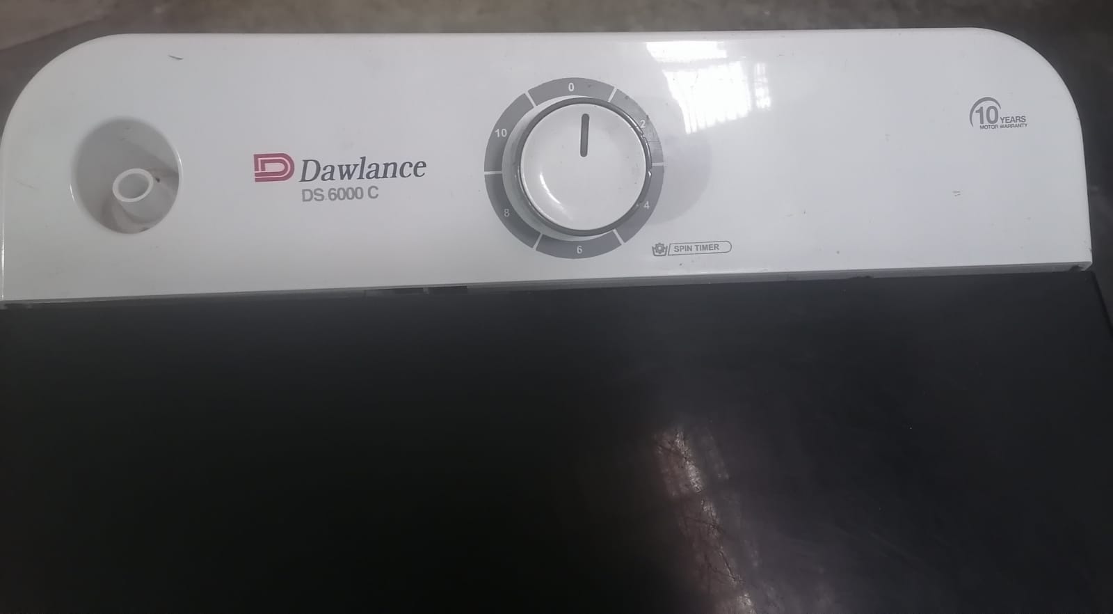 Dawlance spin drayer. 5 year motar wornty with wornty card. Ds 600 model new 22k ke