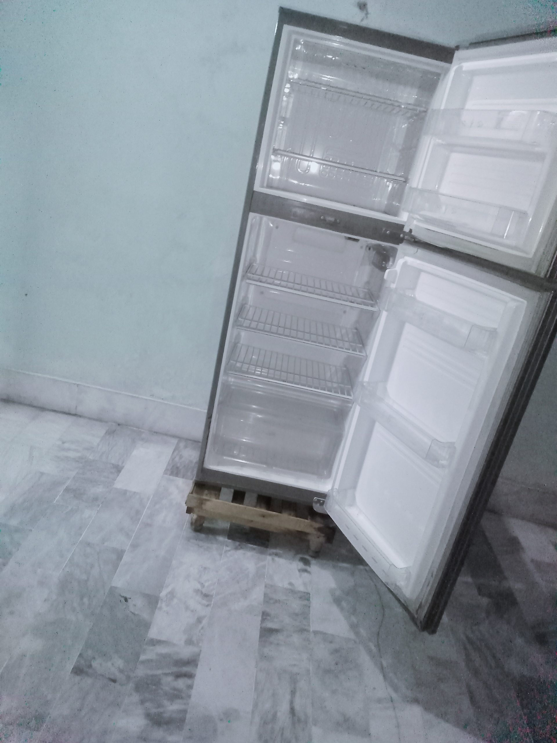 Pel Refrigerator