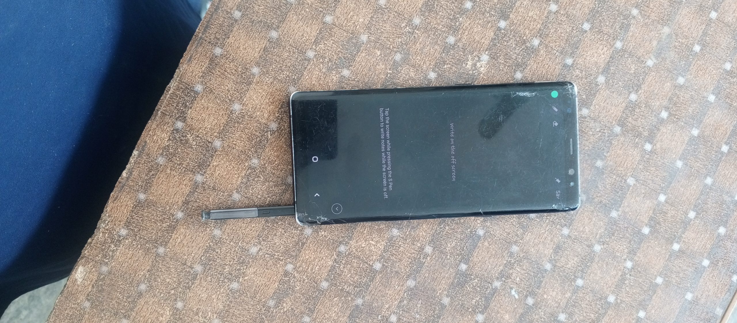 Samsung note 8 . Panal ma dot ha