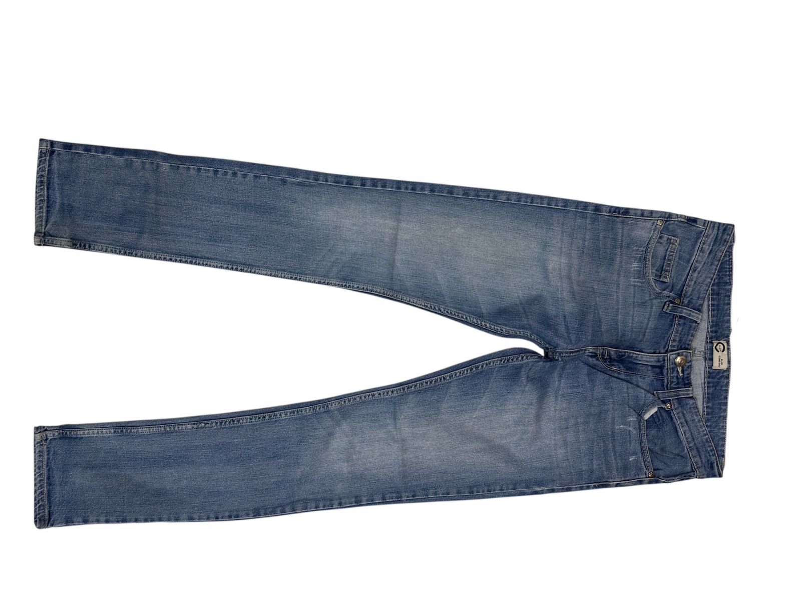30% OFF Only Jeans 999 Origanl Branded Jeans Gen Z