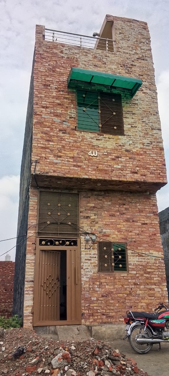 2 Marla Double Story house