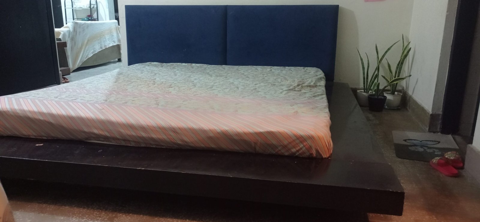 Japanese style low bed set