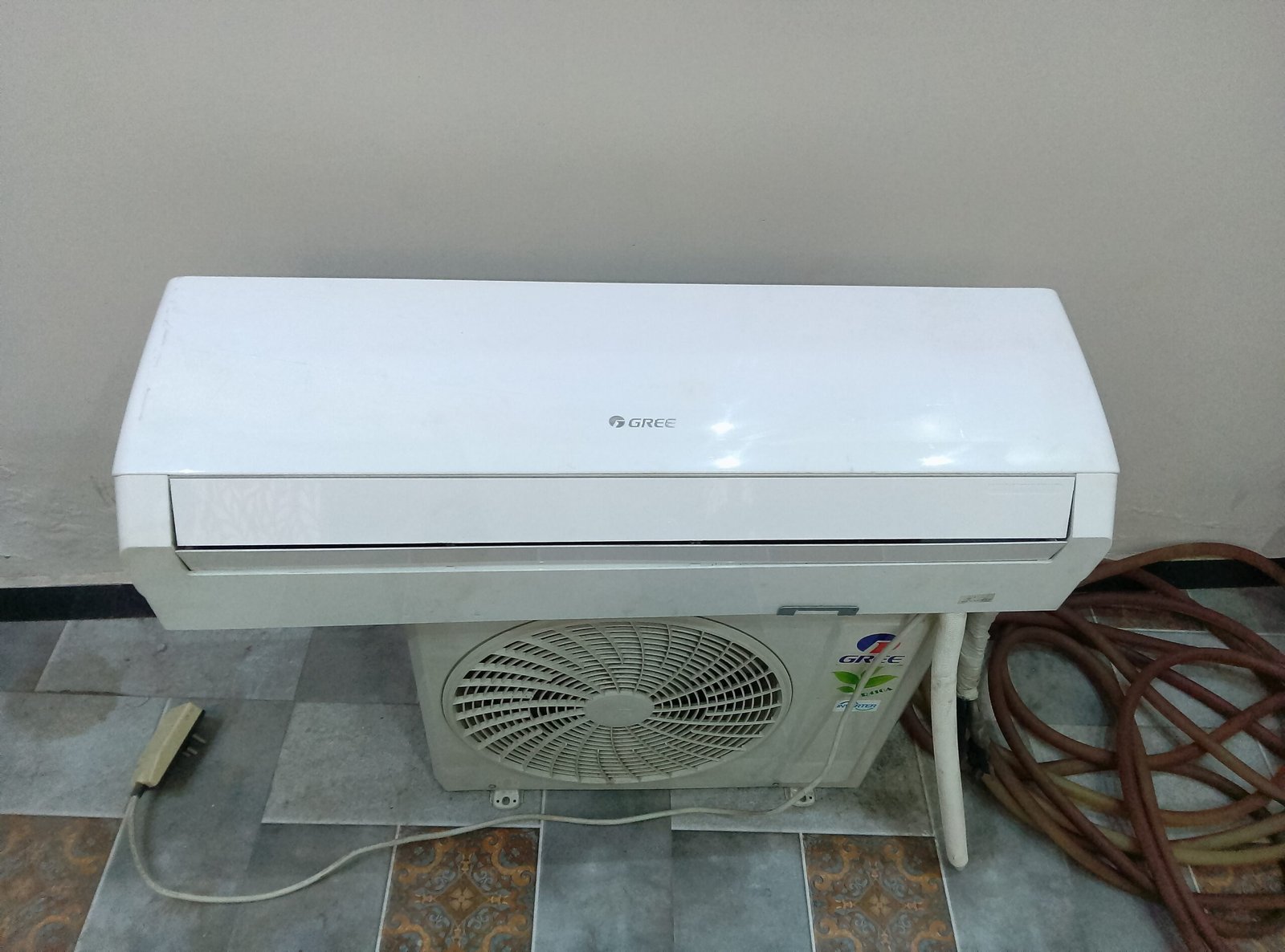 Gree 1.5 TON Inverter AC G10 Technology
