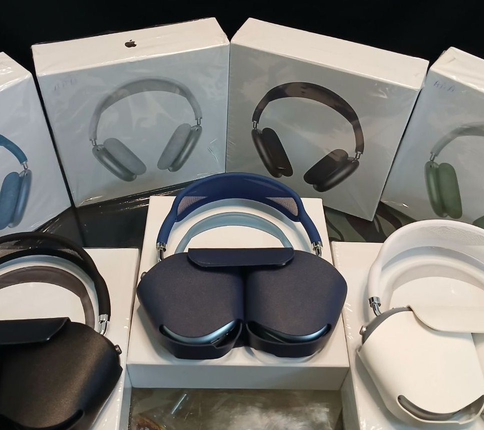 Apple AirPods Max Headphones: Authentic High-Quality Sound