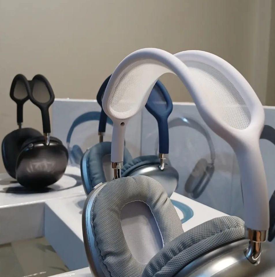 Apple AirPods Max Headphones: Authentic High-Quality Sound