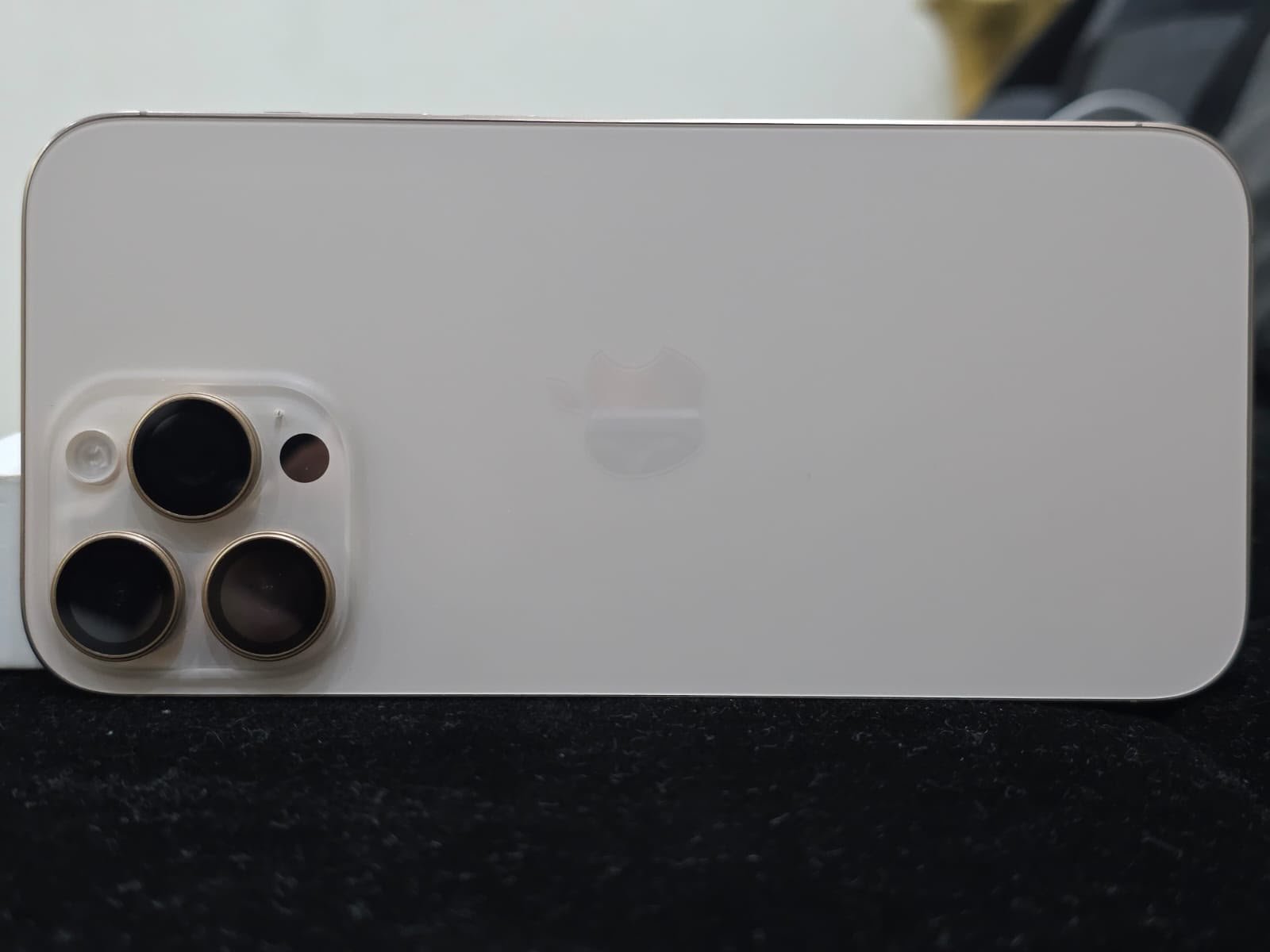 Iphone 16 pro max 256gb non PTA