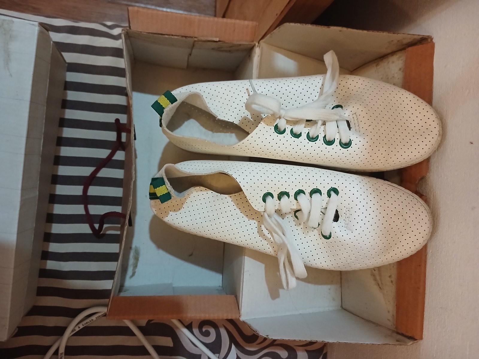 Imported snikkers