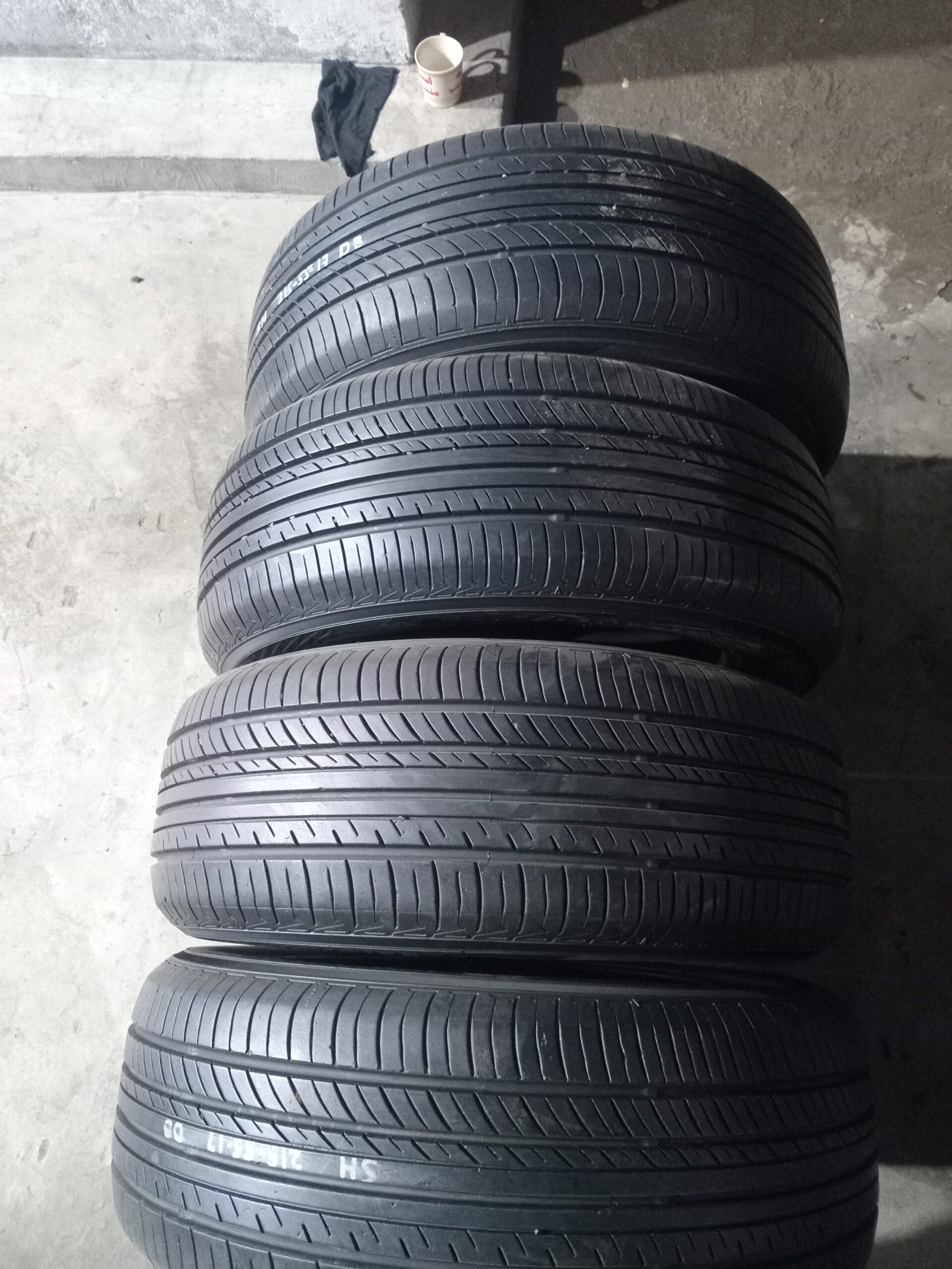 215.55.17 Yokohoma DB V552