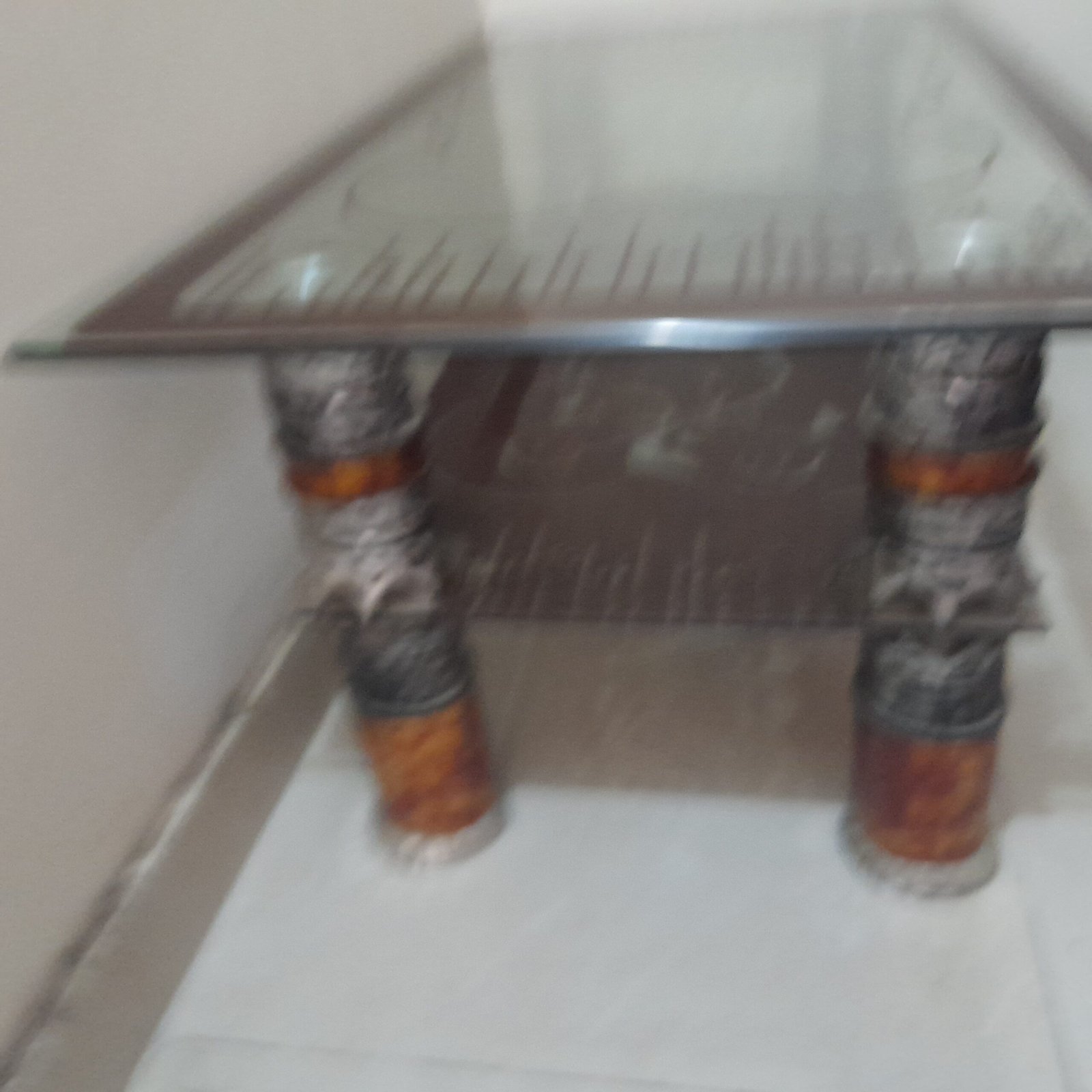 King size bed with 2 side tables nd 3 glass centtable set