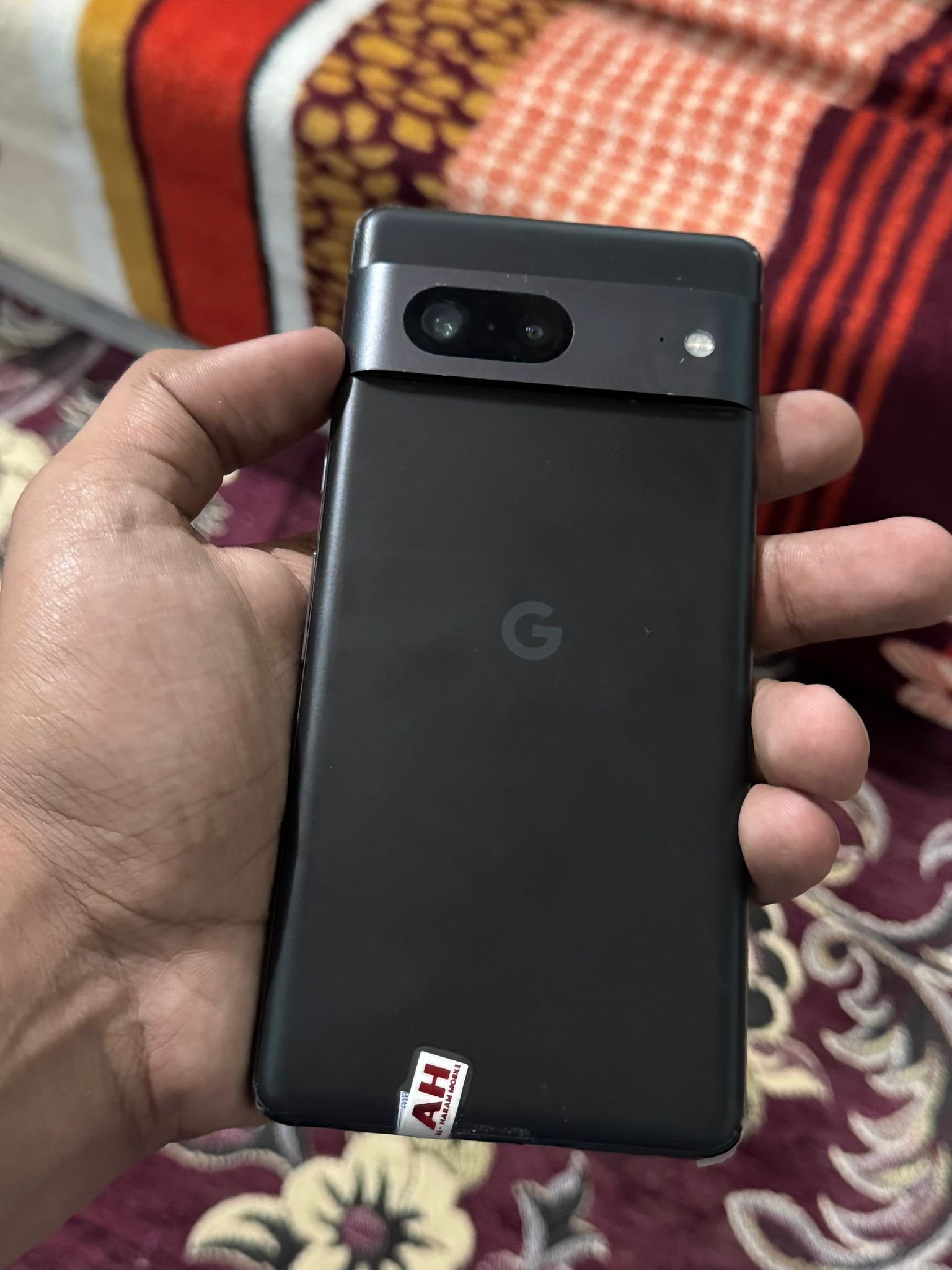 Pixel 7 black color
