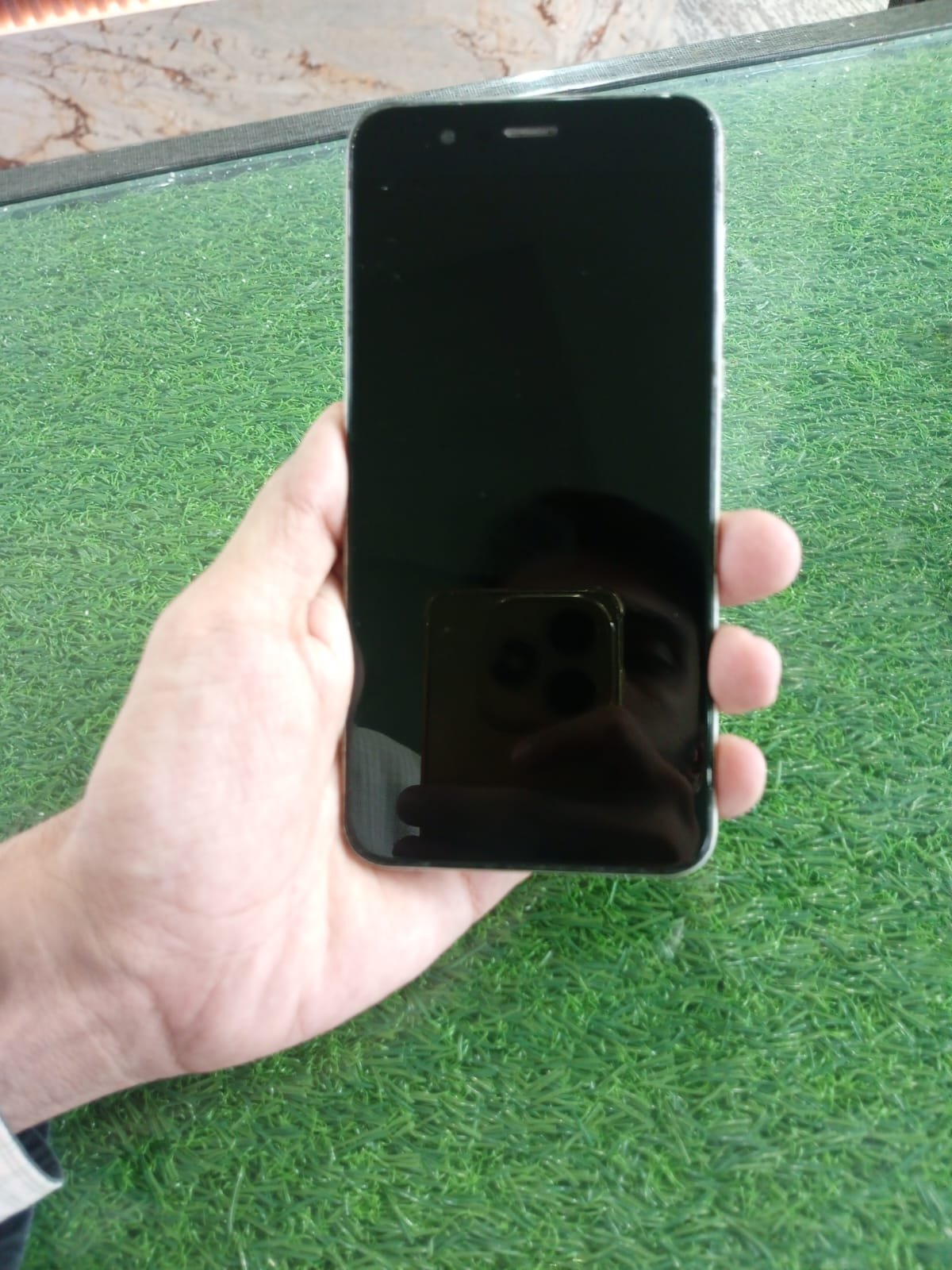 Huawei nova 2 plus.