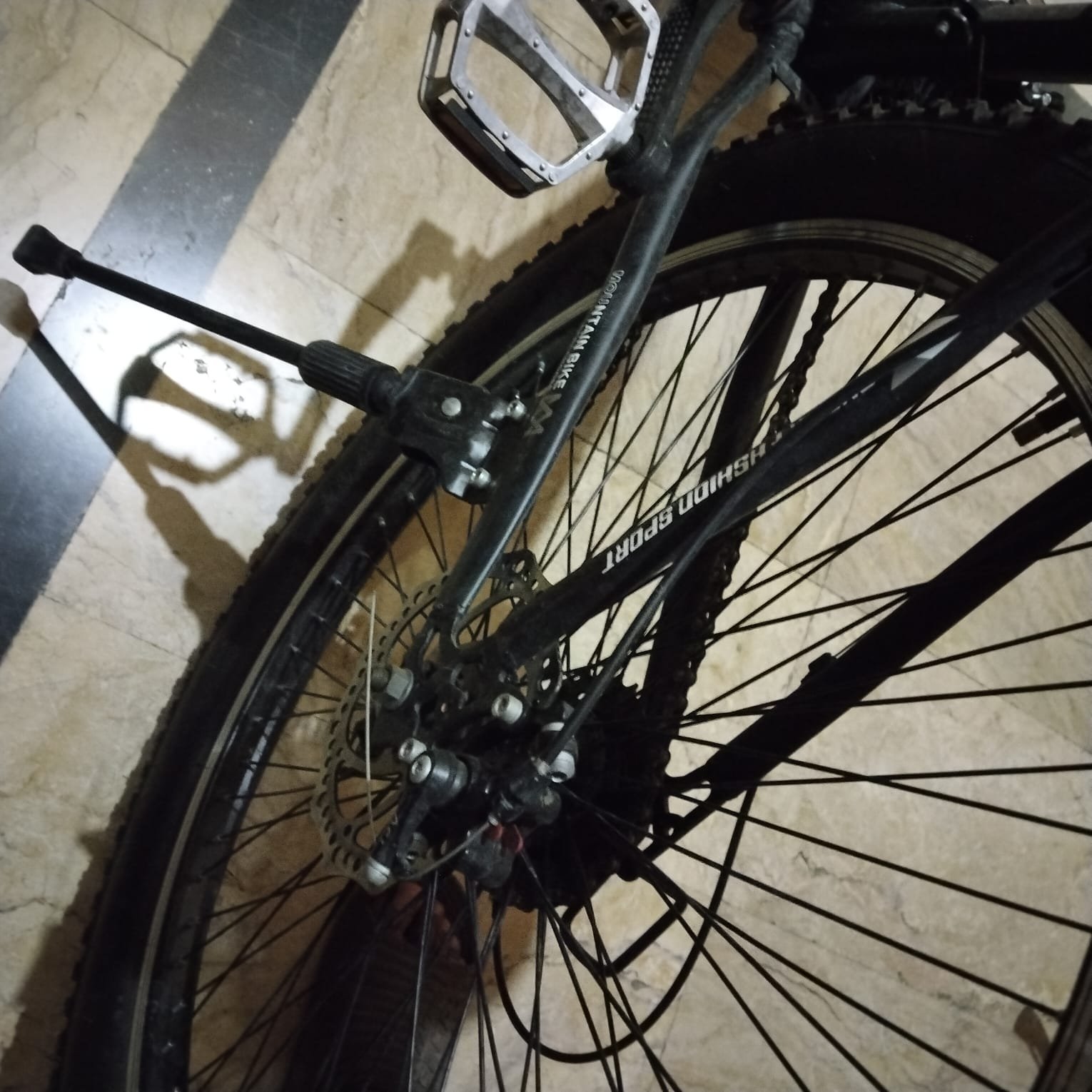 Mountain Bike 26″ PLUS | Disc Brakes | Neat & Clean