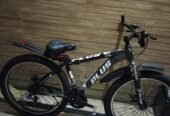 Mountain Bike 26″ PLUS | Disc Brakes | Neat & Clean