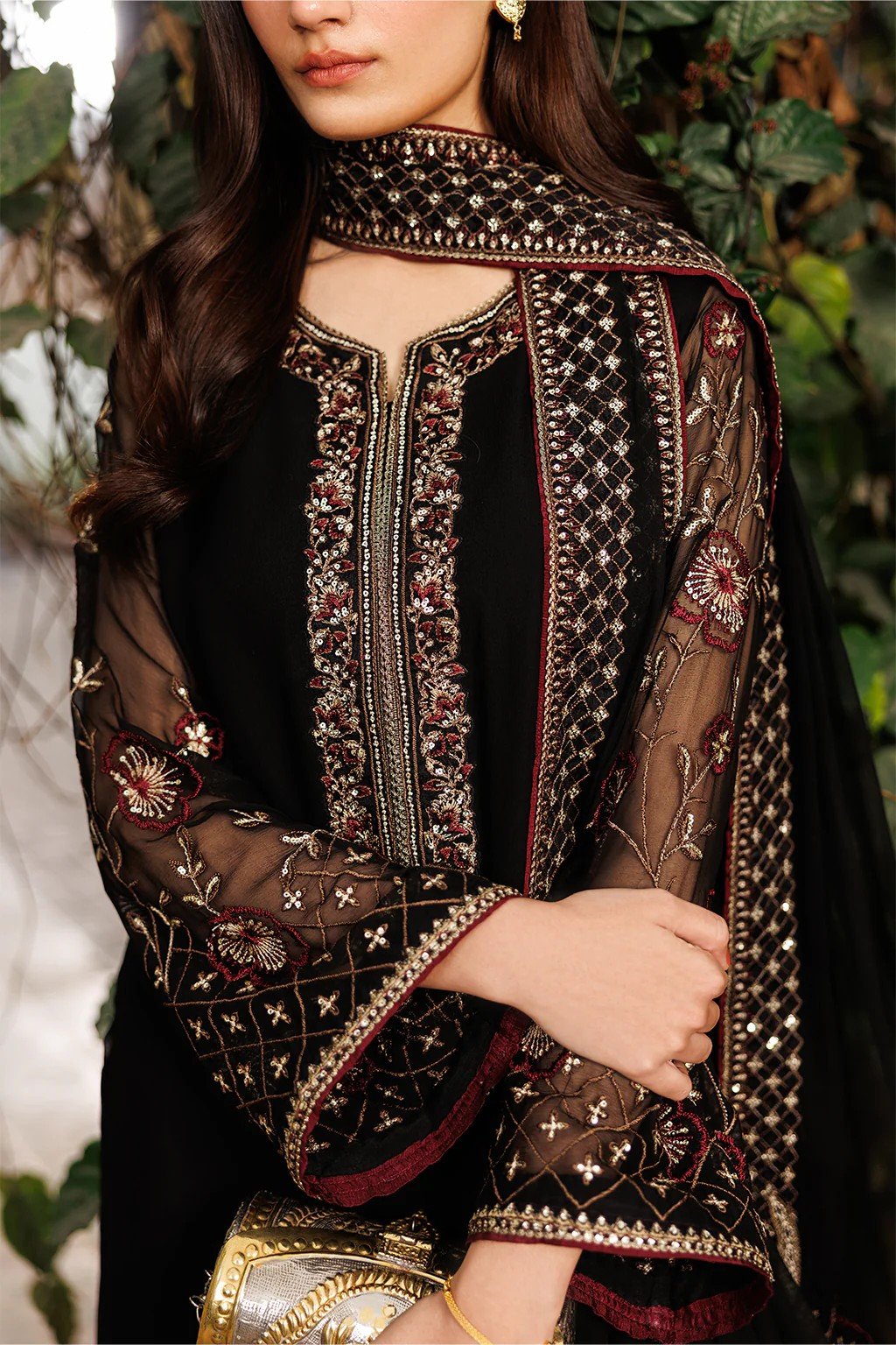 Iznik Chiffon Embroidered Unstitched Suit|Luxury Party Wear
