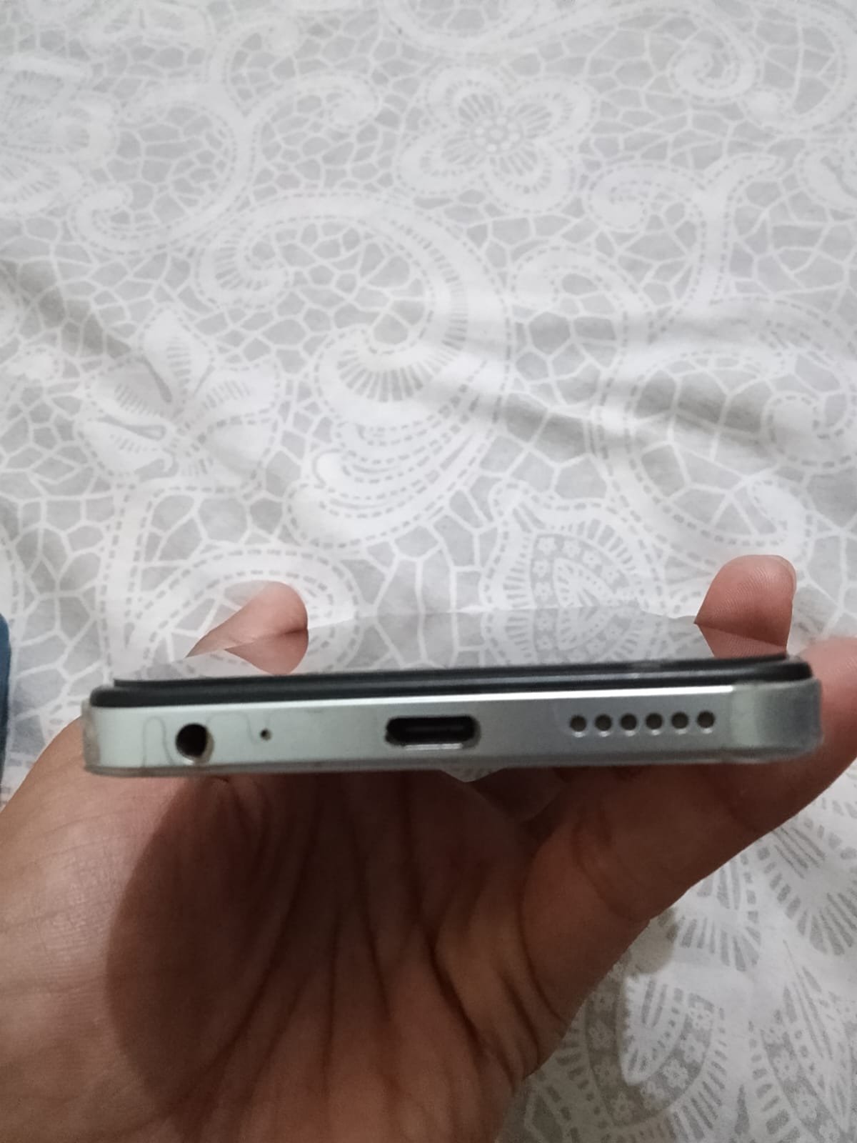Tecno spark 20c