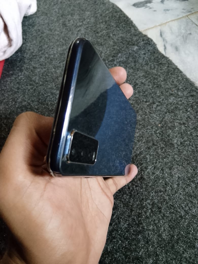 Vivo y20s 8/256GB