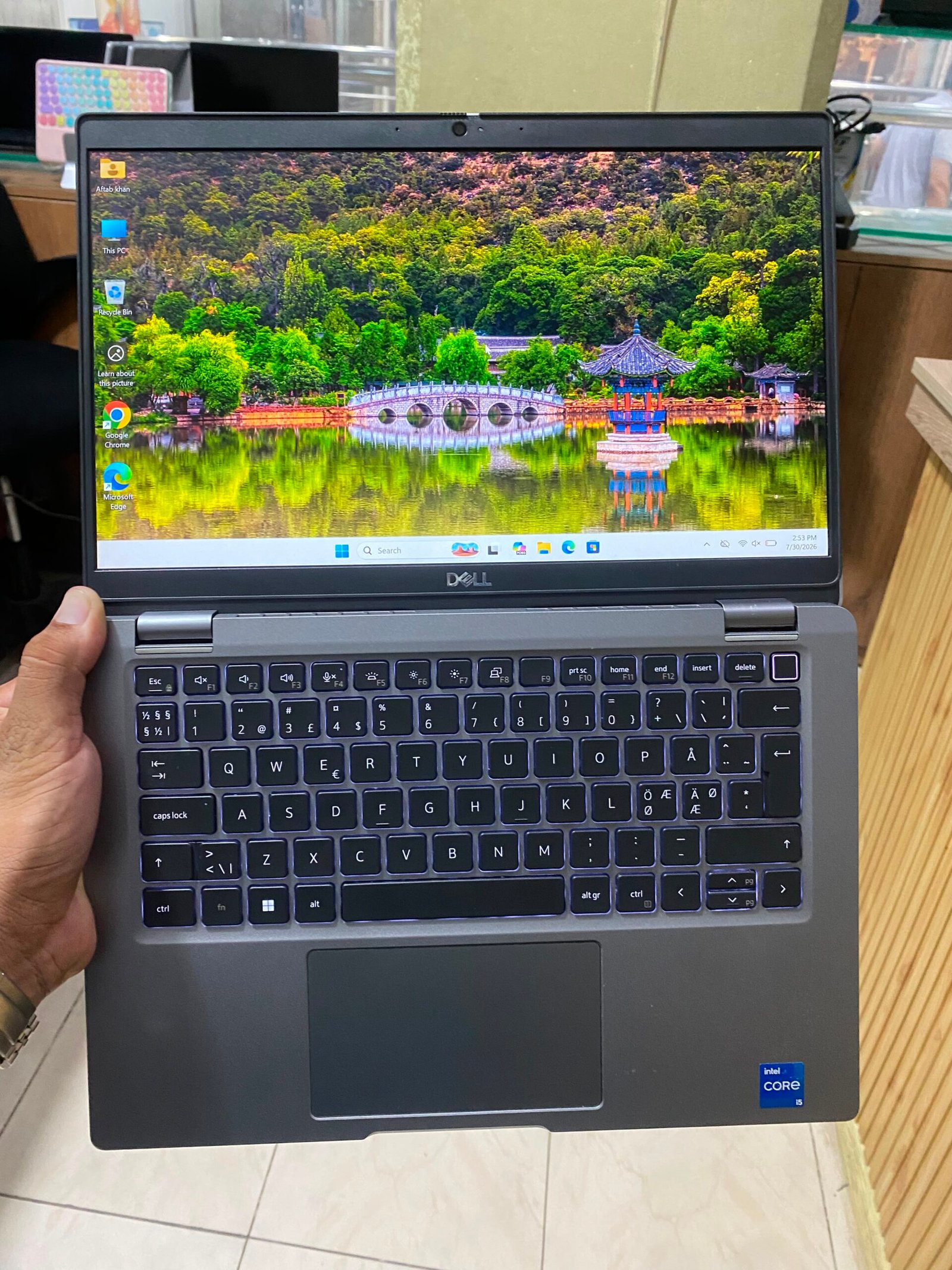 Dell Latitude 5330 Intel Core i5 12th Gen 16/256
