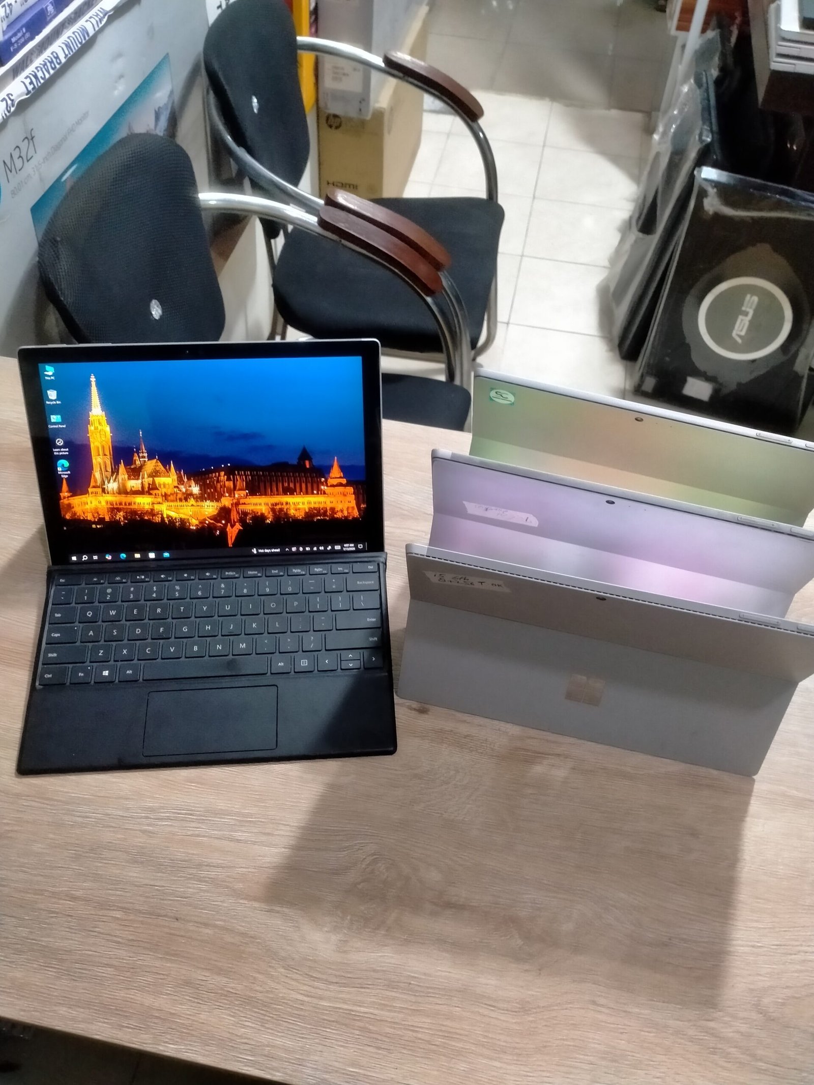 Microsoft Surface Pro 5 Intel Core i5 7th Gen 8/256