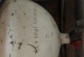 Car LPG Cylinder for sale with kit few days used