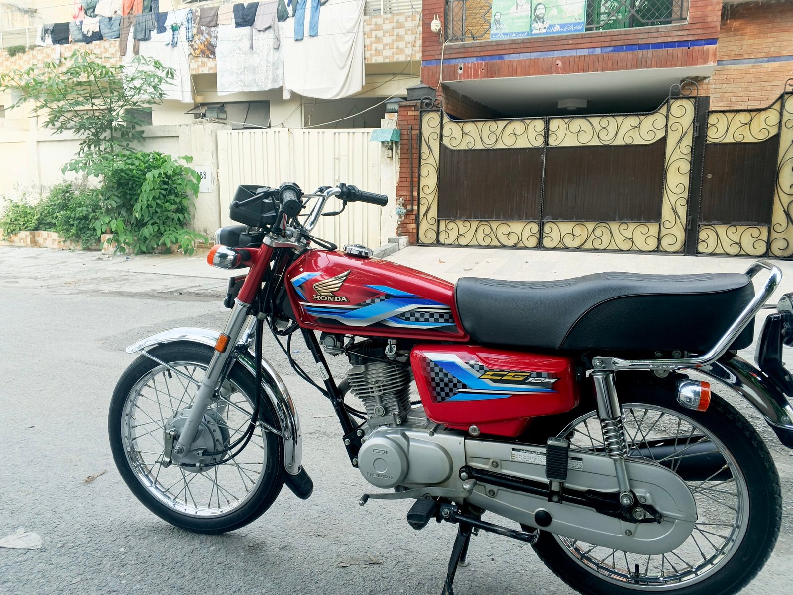 Honda cg 125 2024 js bhi ko smajh aye cal krla 03024881727