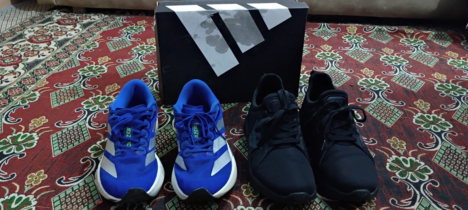 Armani emporio EA7 . Adidas adizero EVO