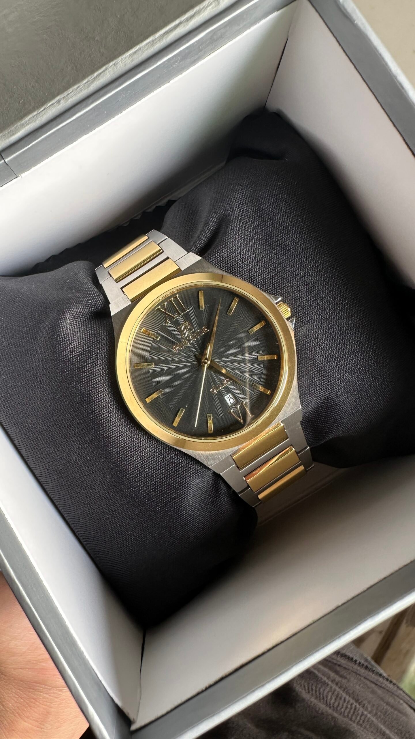Prestige quartz used watch