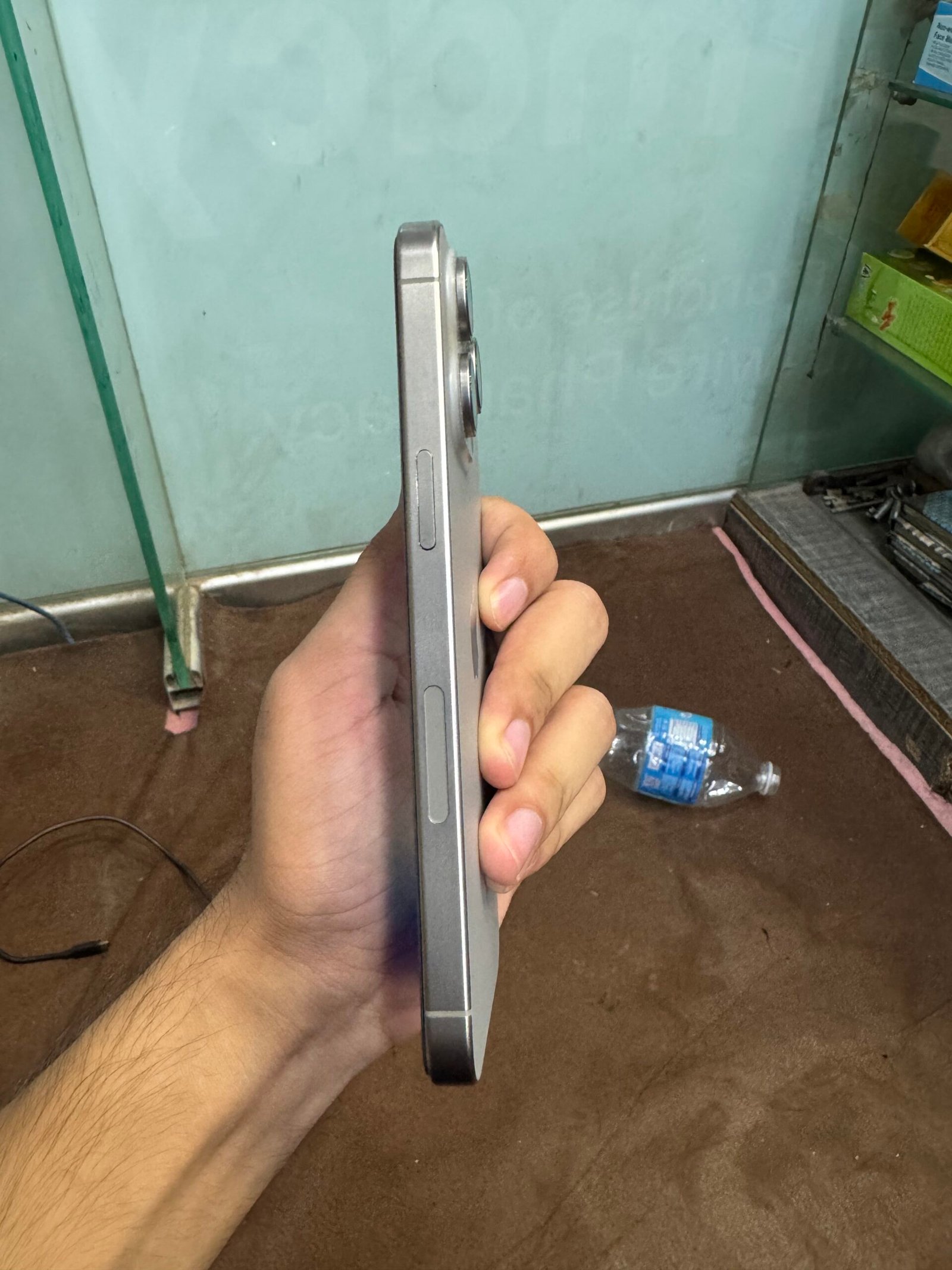 Iphone 15 pro max JV