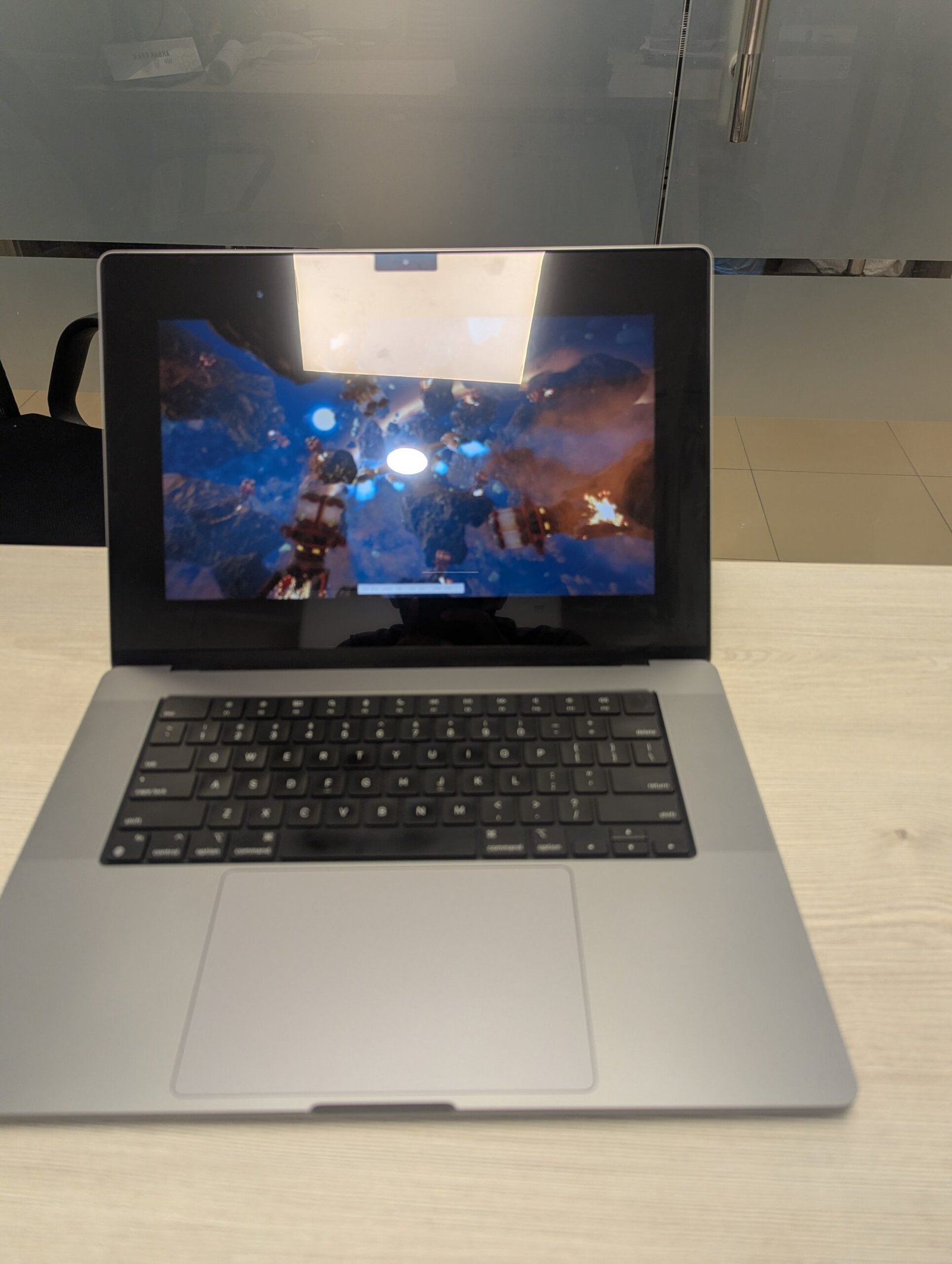 MacBook Pro 2021 M1 Pro32GB RAM512GB SSD16″