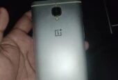 One Plus 3 T (6 GB RAM 128 GB Storage)