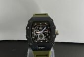 Plastic strap watch