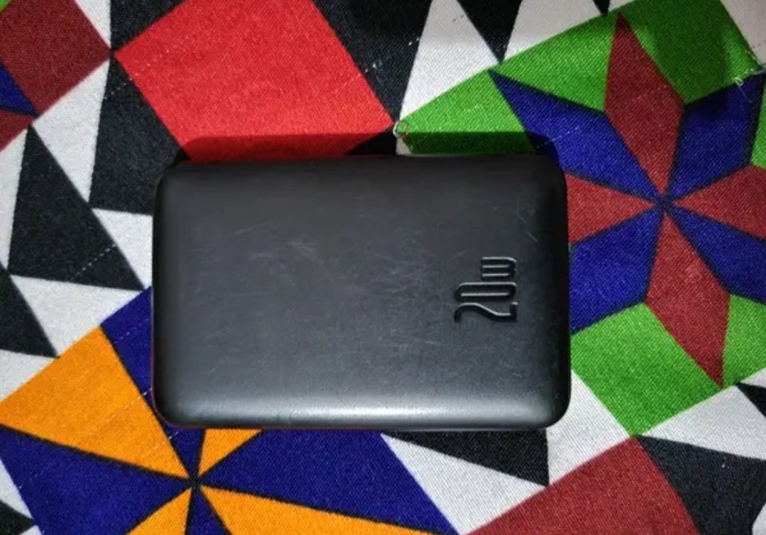 Baseus power bank