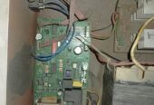 700 Watt UPS