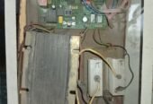 700 Watt UPS