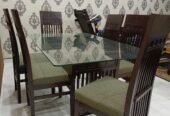 Dining table with 6 chairs- slightly used/ perfect condition