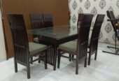 Dining table with 6 chairs- slightly used/ perfect condition