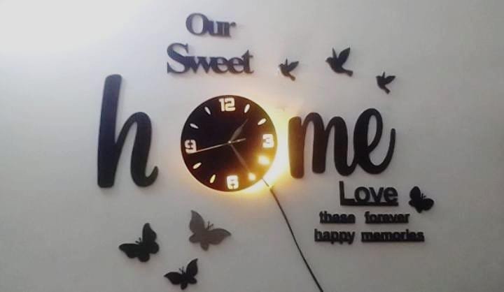 3D Wall Clock – Black Glowing Birds & Butterflies