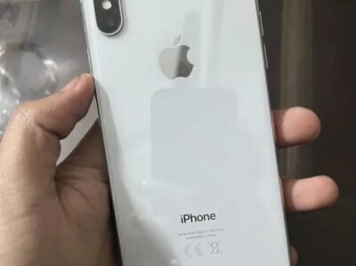 1000305323