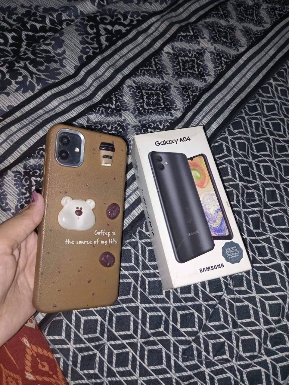 SAMSUNG A04
