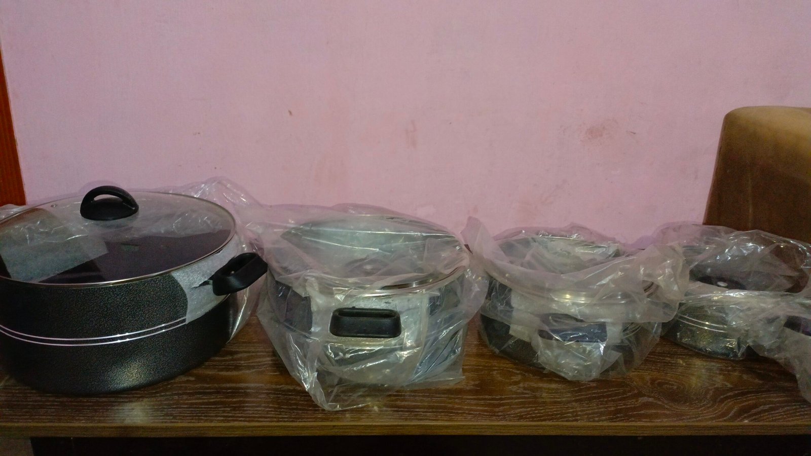 bravo Brand New Non-Stick Cookware Set – Pots, Saucepan