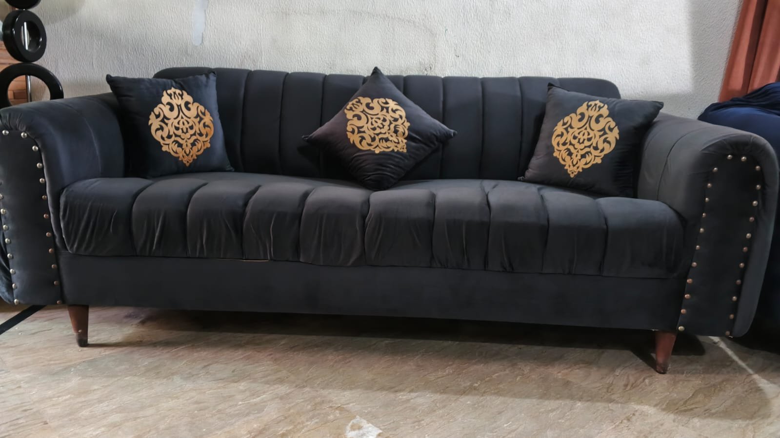 Beautiful Sofa Set
