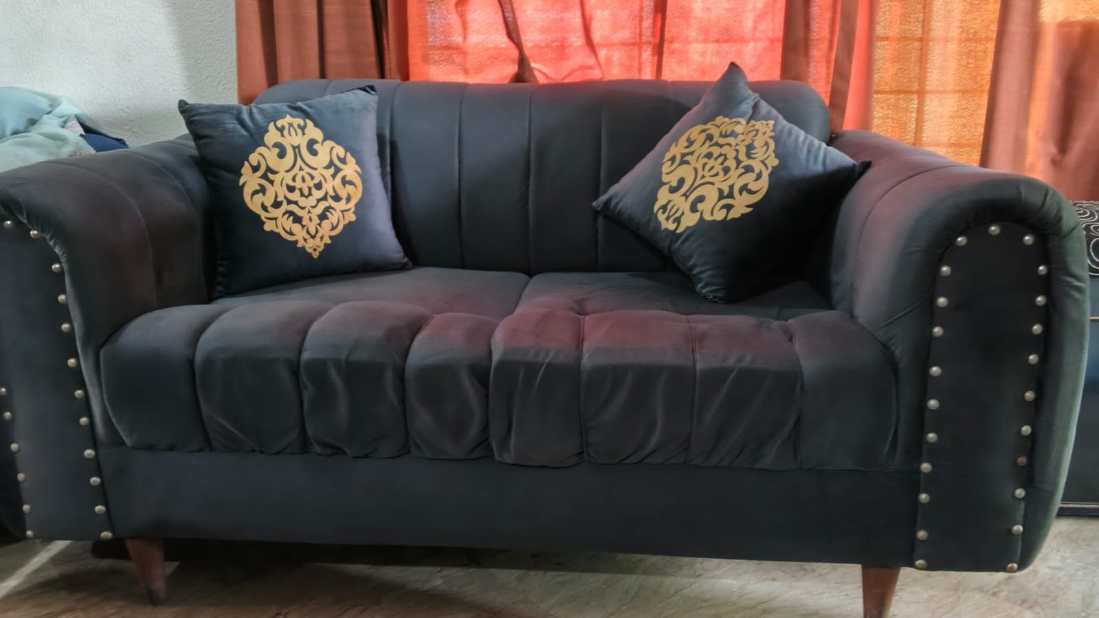 Beautiful Sofa Set