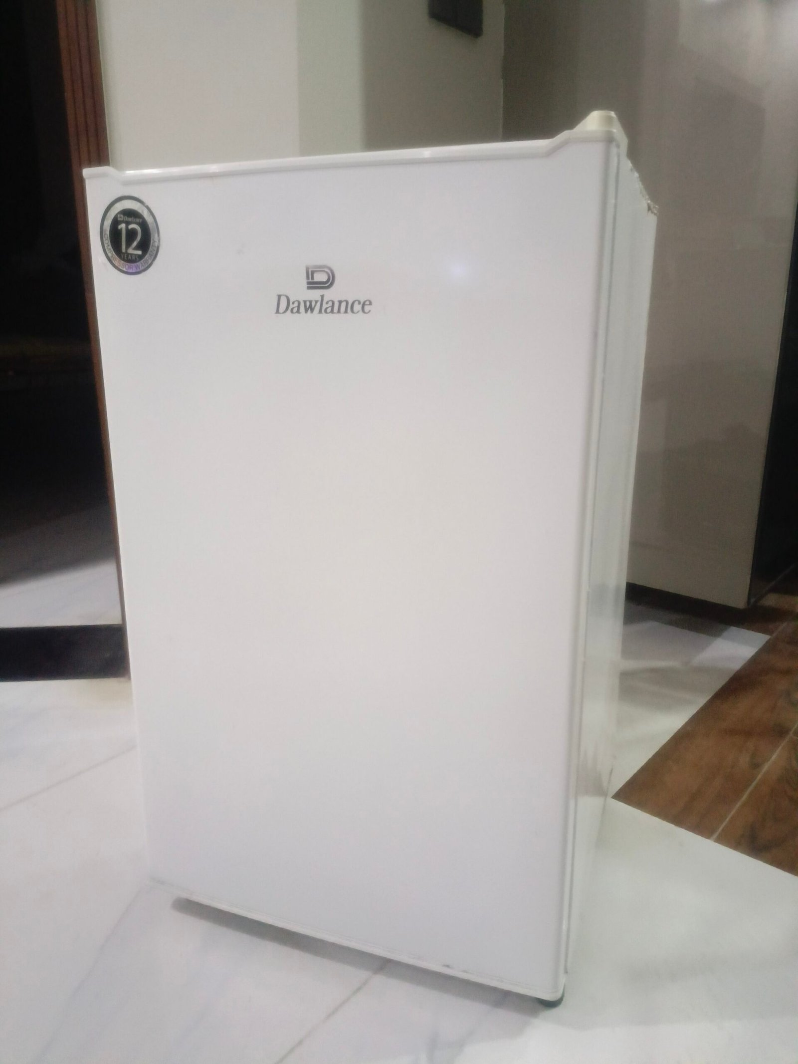 Dawlance Single Door Refrigerator (Medium Size Fridge )