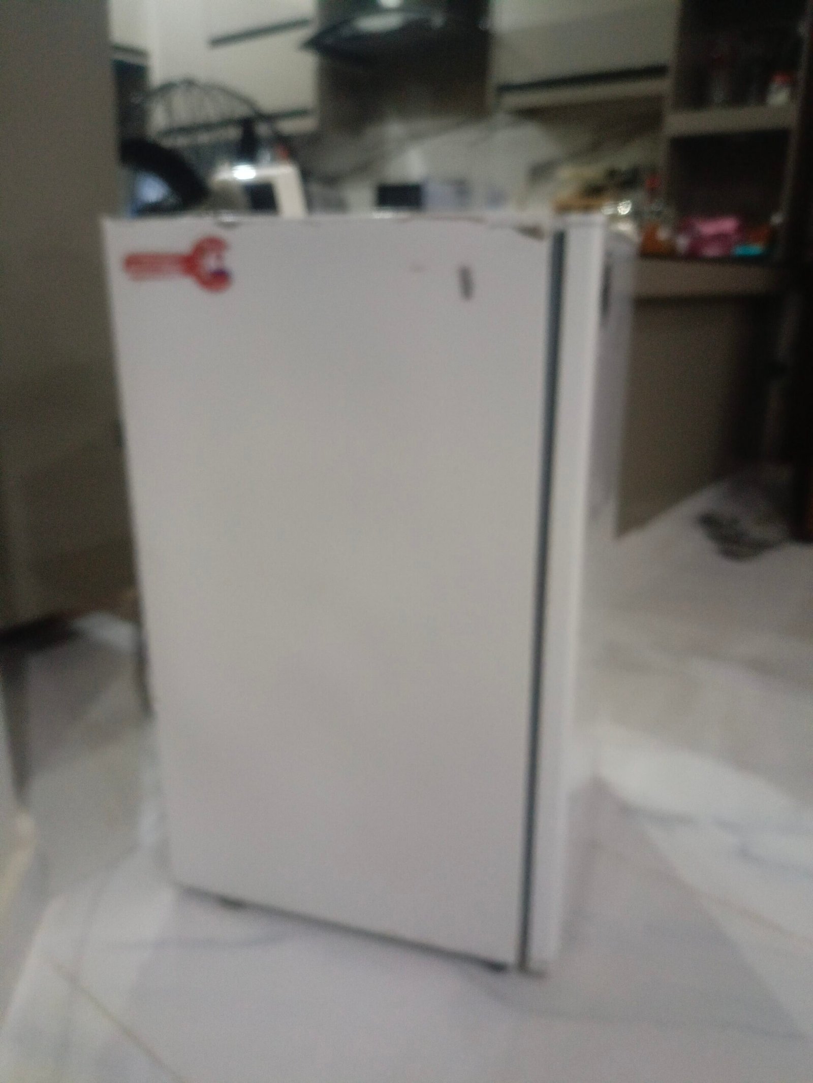 Dawlance Single Door Refrigerator (Medium Size Fridge )